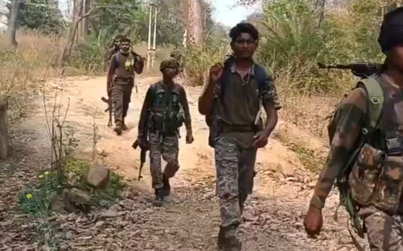 16 Naxalites killed in encounter