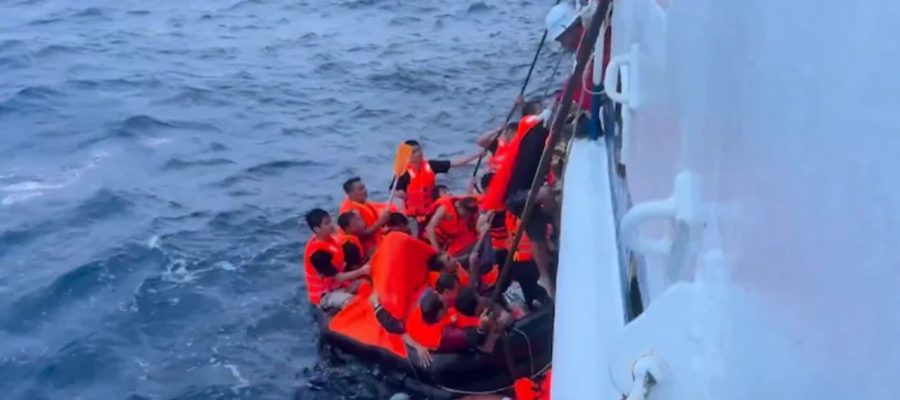 Cargo Ship Sinks