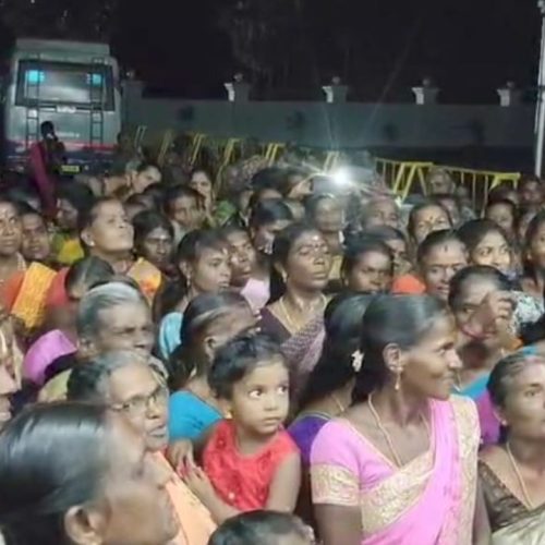 சபாநாயகர் அப்பாவுவிடம் மனு அளித்த கிராம மக்கள்