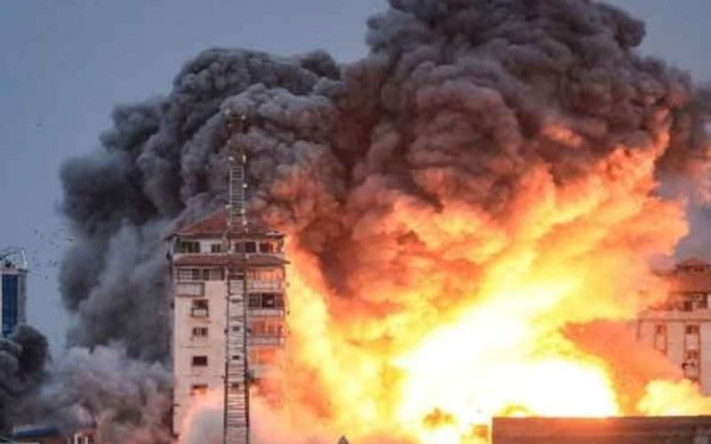 32 killed in israeli airstrikes across lebanon