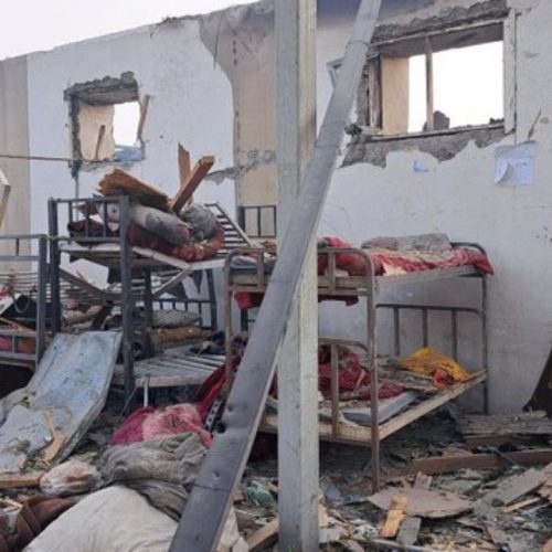 காபூல் மருத்துவமனை மீது பாகிஸ்தான் வான்தாக்குதல் 