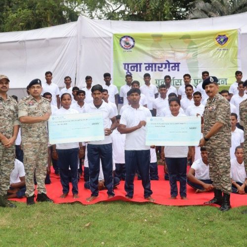 சத்தீஸ்கரில் மாவோயிஸ்ட்கள் சரண்