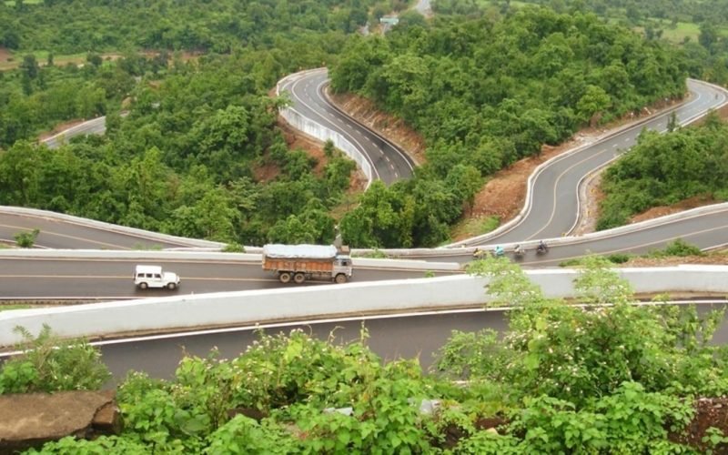 7 beautiful roads in India