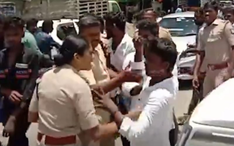 A female DSP was attacked in Arupkottai