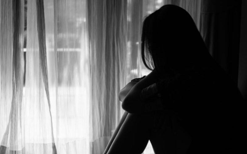 A student from Tamil Nadu who studied LLB in Delhi committed suicide