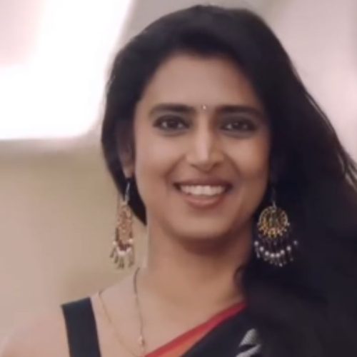 நடிகை கஸ்தூரி
