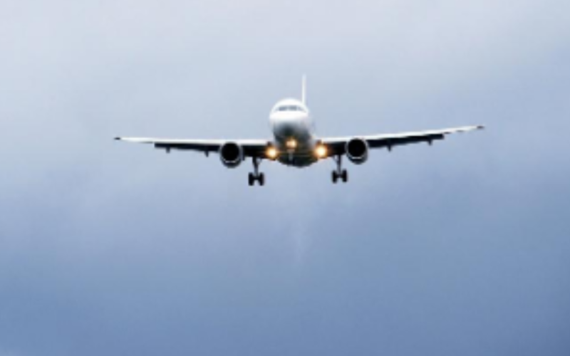 flight from chennai to kochi makes emergency landing