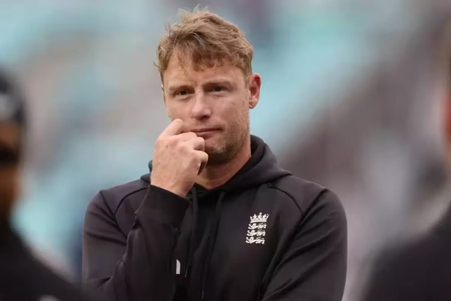 Flintoff Quits Lions