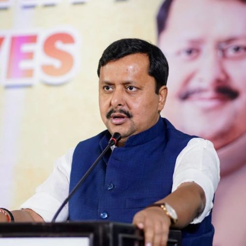 பாரதிய ஜனதா கட்சியின் தேசிய தலைவர் நிதின்
