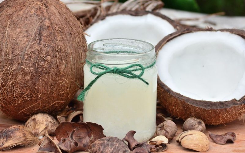 Benefits of drinking coconut water on the body