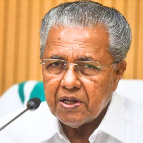 கேரள முதல்வர் பினராயி விஜயன்