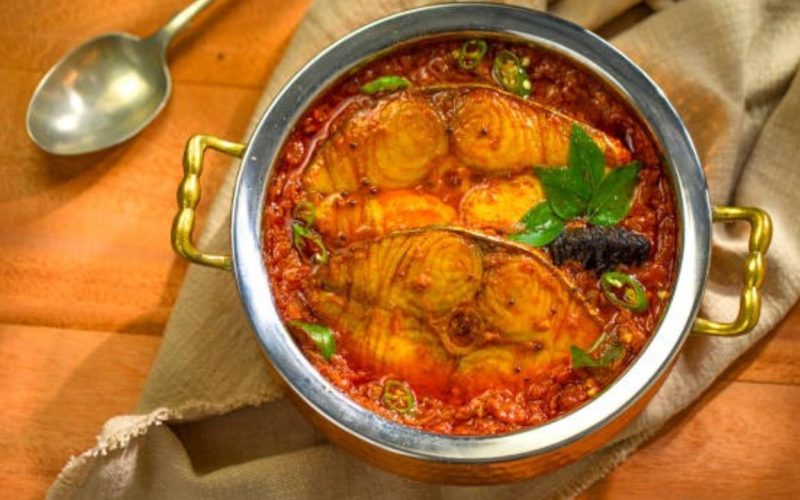 Buy 1 kilo of fish and make a gravy like this