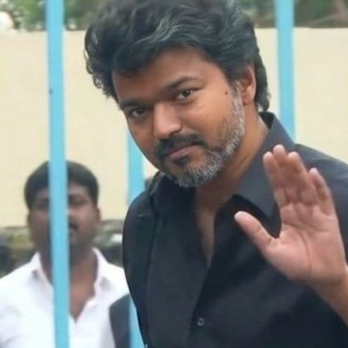 புதுடெல்லி சிபிஐ அலுவலகத்தில் ஆஜரான விஜய்
