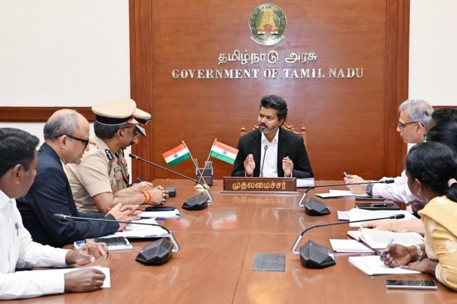 முதலமைச்சர் விஜய் ஆலோசனை 