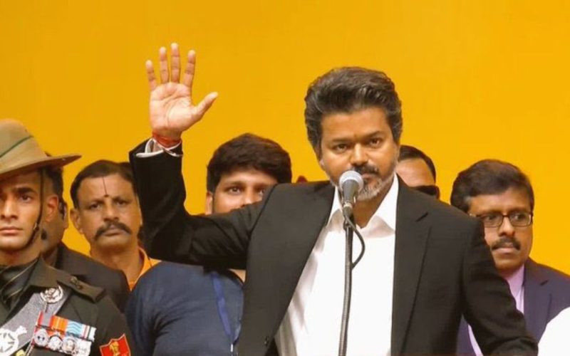 முதலமைச்சர் விஜய் 