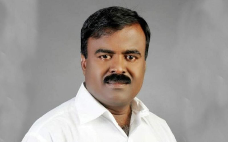 4 மாதம் ஆச்சு.. ஜெயக்குமார் மர்ம மரணம்: உறவினர்களிடம் விசாரணை!