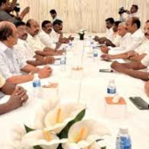 புதுச்சேரியில் திமுக, காங்கிரஸ் பேச்சு வார்த்தை