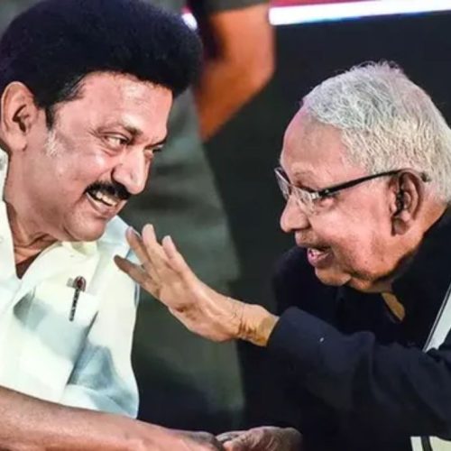 தமிழக முதலமைச்சர், தி.மு.க தலைவர் மு.க ஸ்டாலினுடன் தி.க தலைவர் கி. வீரமணி