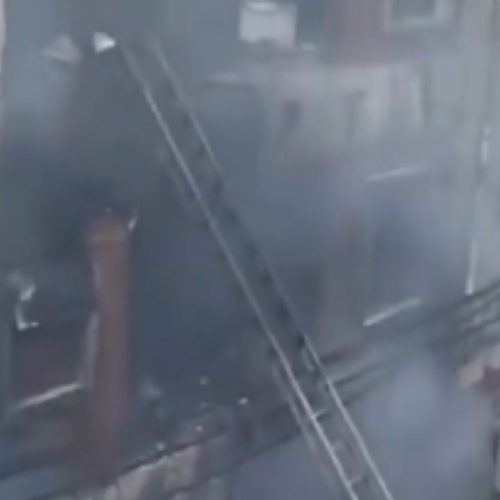 டெல்லியில் தீ விபத்து
