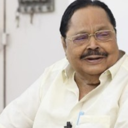 துரை முருகன்
