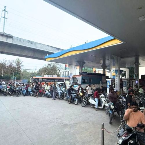 ஹைதராபாத்தில் பெட்ரோல் நுகர்வு அதிகரிப்பு
