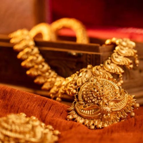 இன்றைய தங்கம் விலை மே 15 2025)