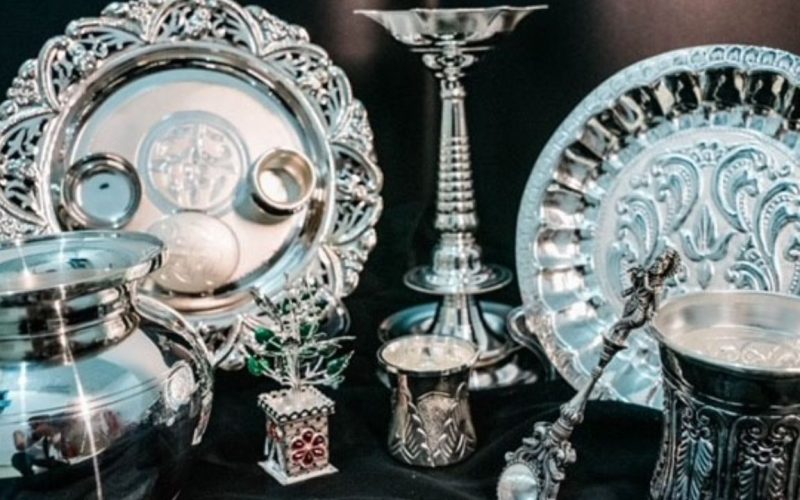 Gold and silver prices