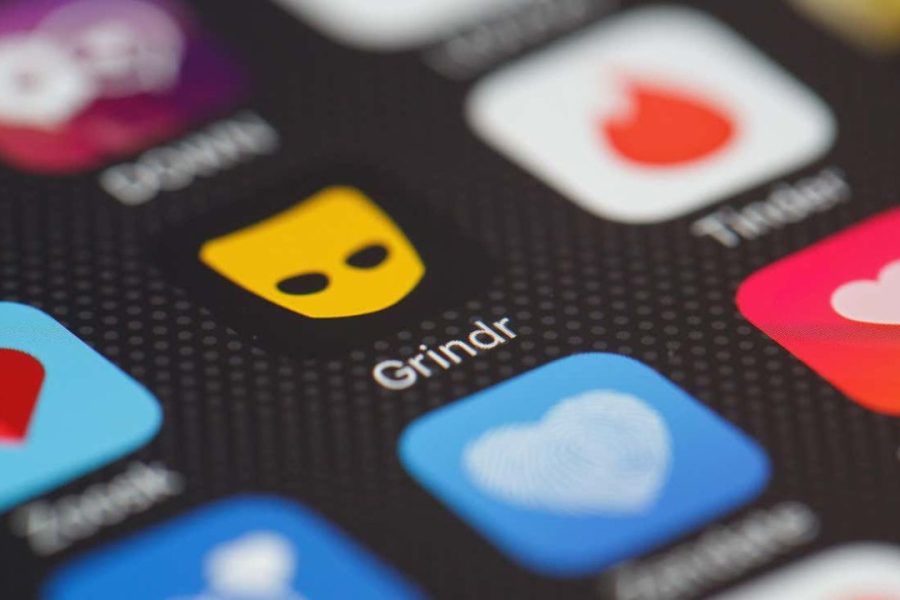 Grindr scams