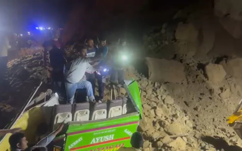 Himachals Bilaspur landslide hits bus