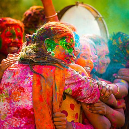 ஹோலி பண்டிகை 