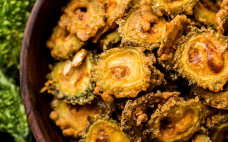 How to make crunchy and delicious Bitter gourd pakoda