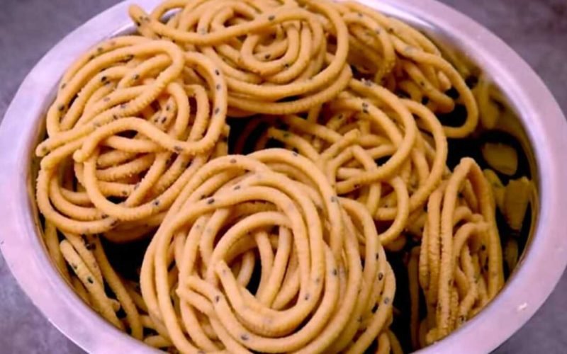 How to make instant murukku