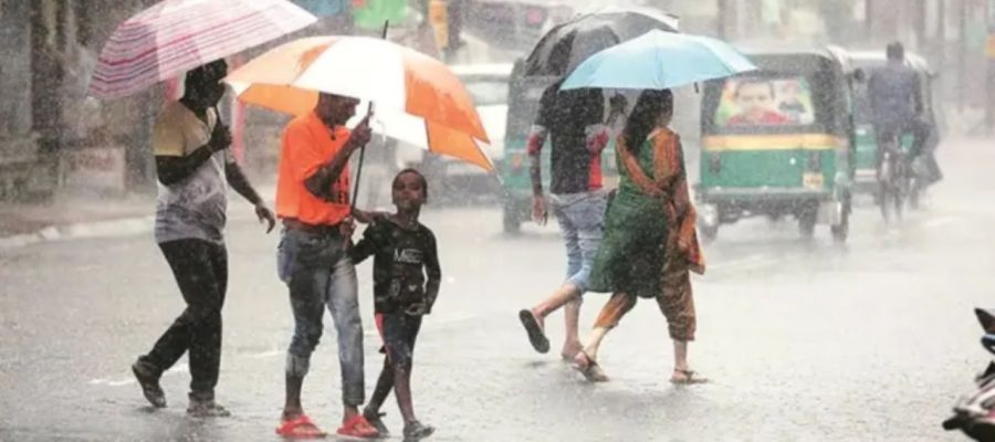 Heavy rain warning for Gujarat
