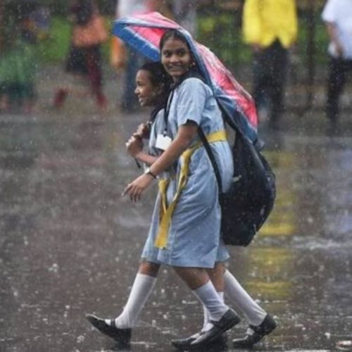 கேரளத்தில் பள்ளிகளுக்கு விடுமுறை
