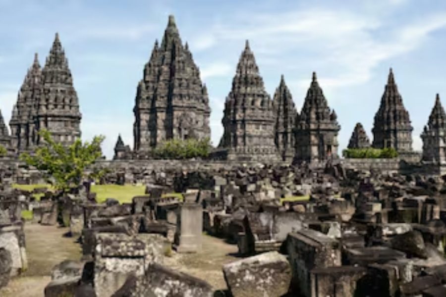 India to Restore Prambanan Temple