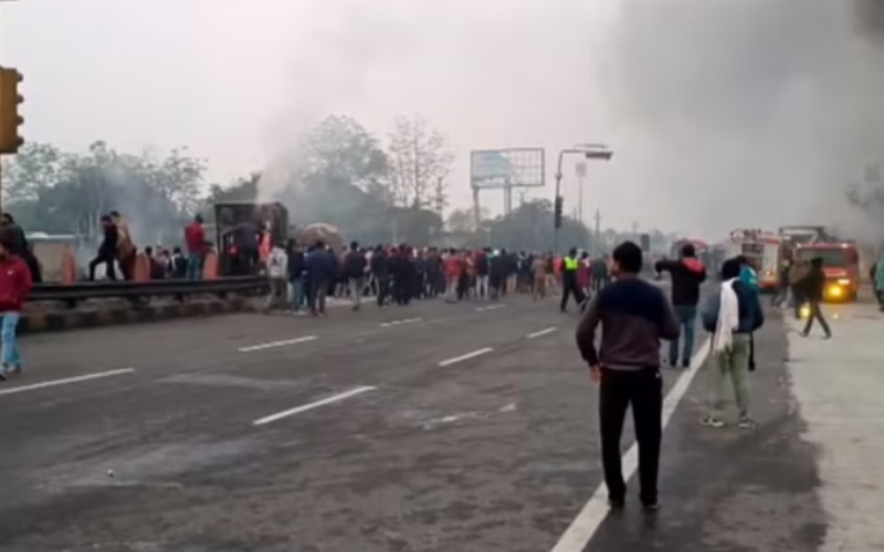 5 dead in Jaipur-Ajmer highway fire accident: 40 vehicles gutted!