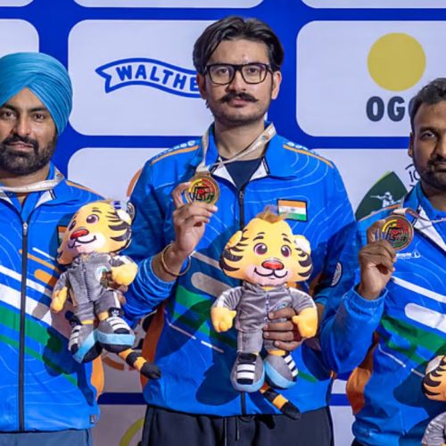 பதக்கம் வென்ற வீரர்கள்
