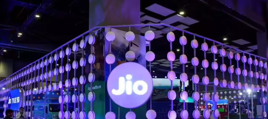 Jio Q1