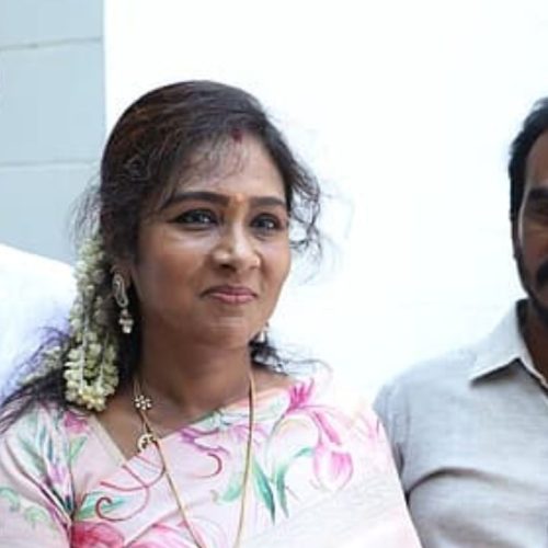 தலைமை செயலகத்தில் கயல்விழி
