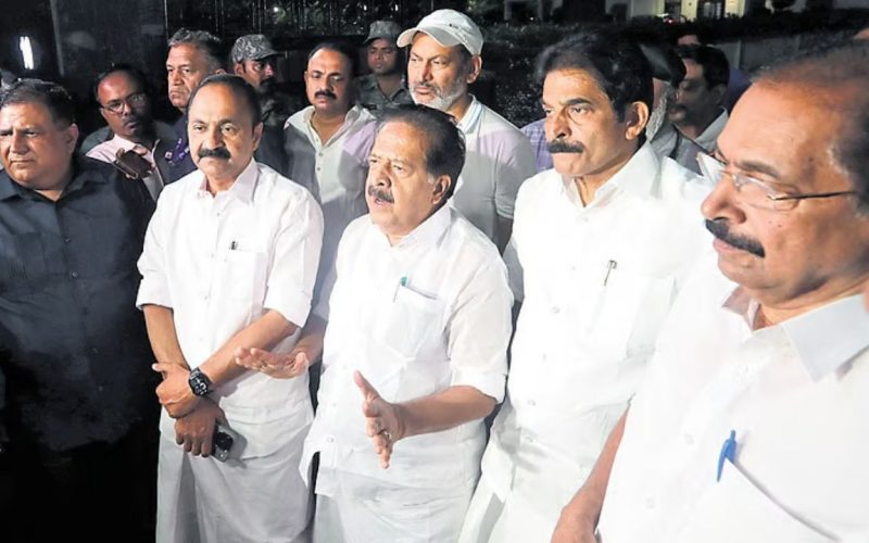 Congress Delays Kerala CM Decision