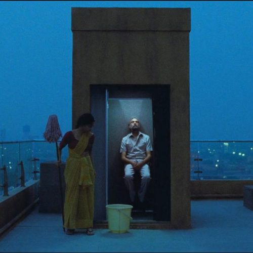 சிஸ்டர் மிட்நைட் படக்காட்சி
