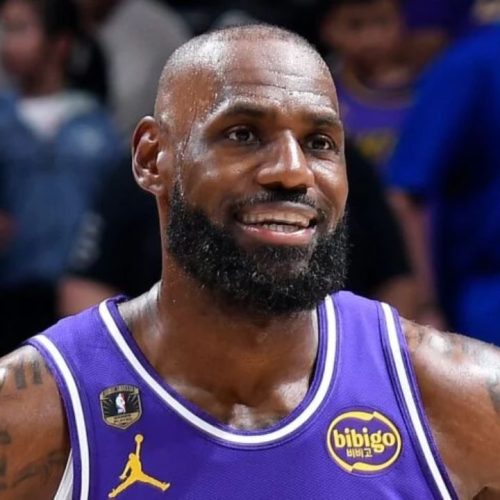 லெப்ரான் ஜேம்ஸ்