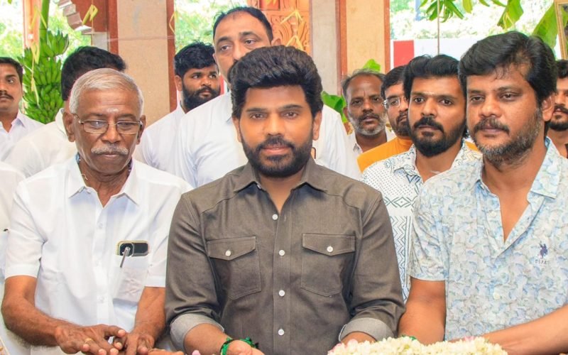 Legend Saravanan is acting in based on the true story