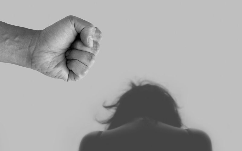 Maharashtra Thane 15 year old girl raped for weeks in captivity