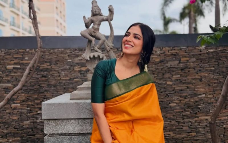 Malavika Praises Vijay