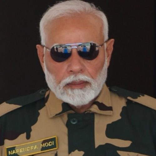 பிரதமர் நரேந்திர மோடி
