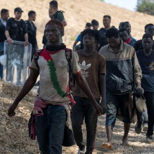 300 Refugees Arrested