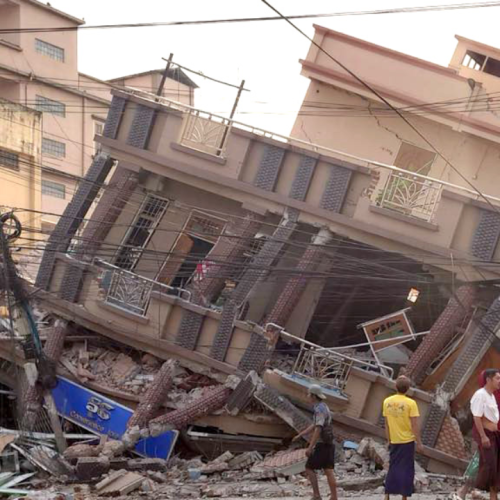 மியான்மரில் நிலநடுக்கம்
