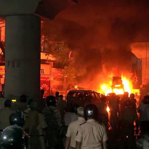 நாக்பூரில் வன்முறை
