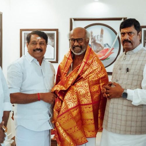 நடிகர் ரஜினிகாந்தை சந்தித்த நயினார் நாகேந்திரன்